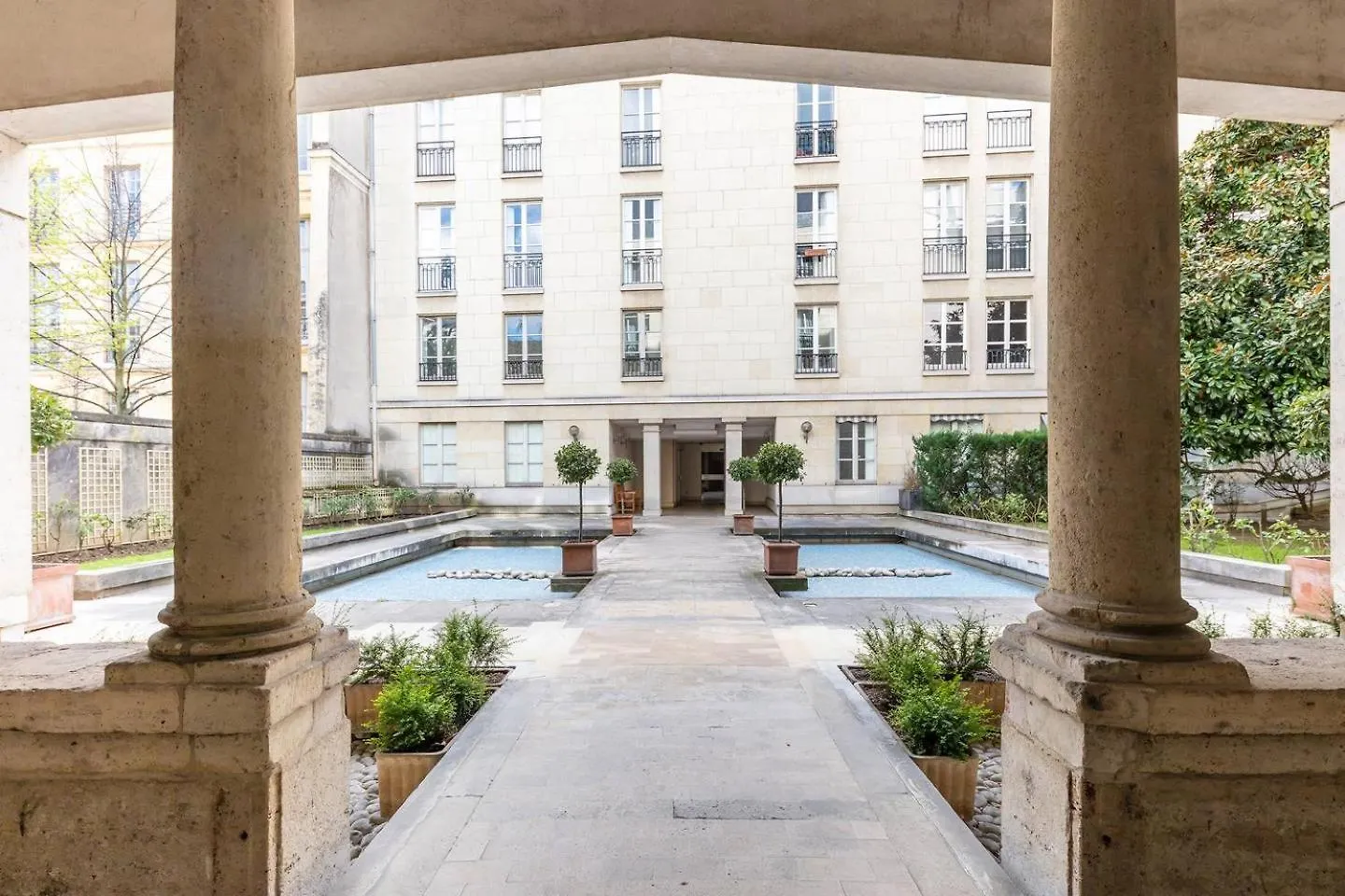In Marais Elegant Flat In Old